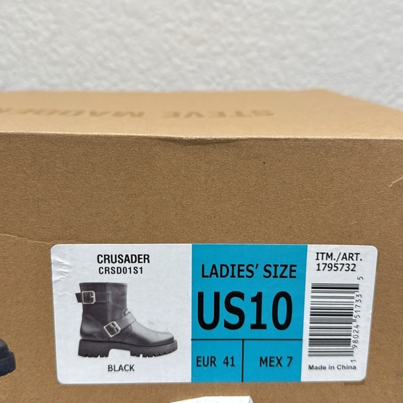 Steve Madden Crusader Black Leather Lug Sole Moto Boots Size 10 - Picture 7 of 8